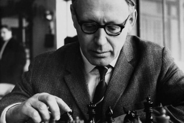 Mikhail-Moiseyevich-Botvinnik